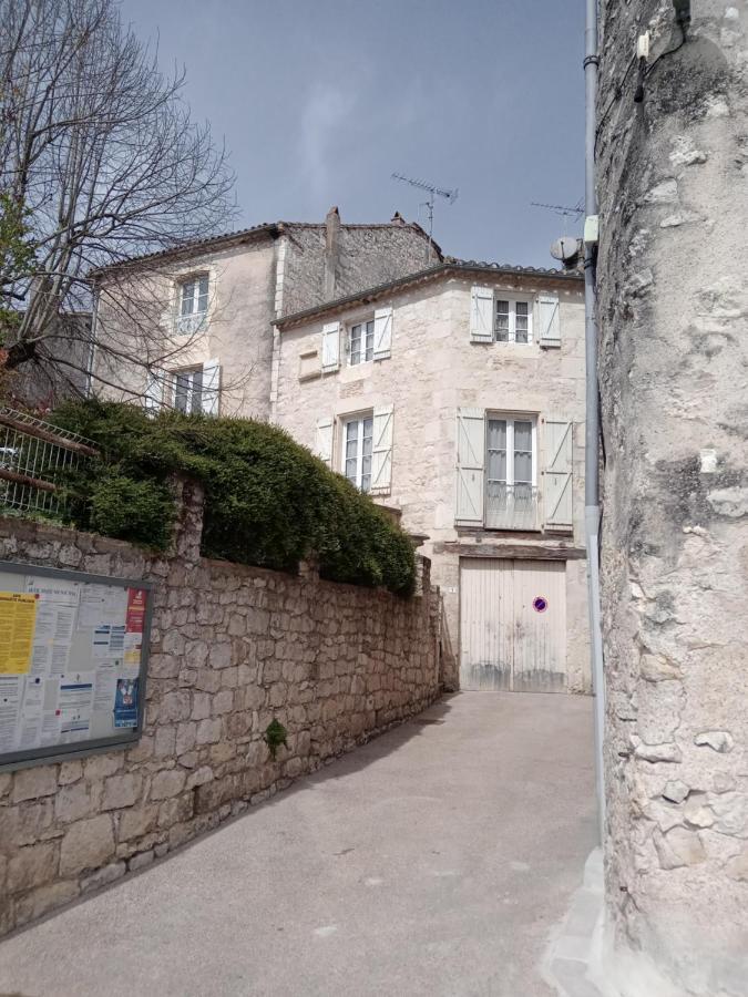 Вилла Le Tuquet Montcuq Экстерьер фото